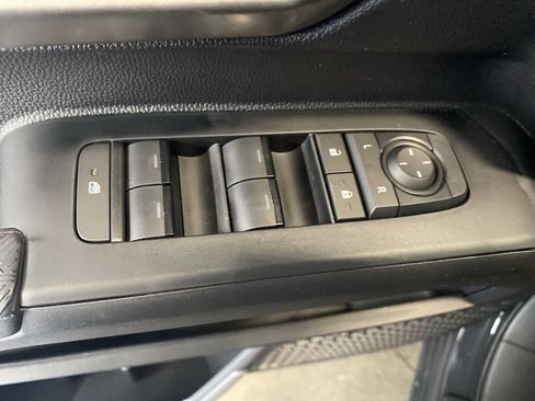 New 2026 Toyota Tacoma TRD Off-Road AWD/4WD image 13