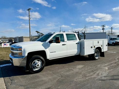 Used 2016 Chevrolet Silverado 3500 W/T w/ WT Convenience Package image 2