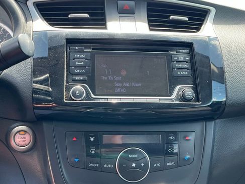 Used 2018 Nissan Sentra SV FWD image 13
