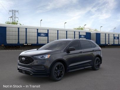 New 2024 Ford Edge SE w/ Black Appearance Package