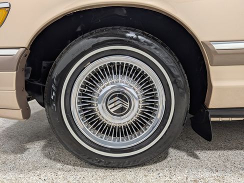 Used 1993 Mercury Grand Marquis GS image 9