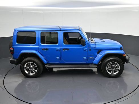 Used 2023 Jeep Wrangler Unlimited Sahara w/ LED Lighting Group AWD/4WD image 22