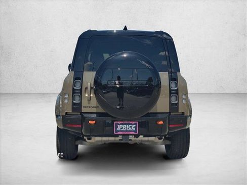 Used 2024 Land Rover Defender 110 X AWD/4WD image 7