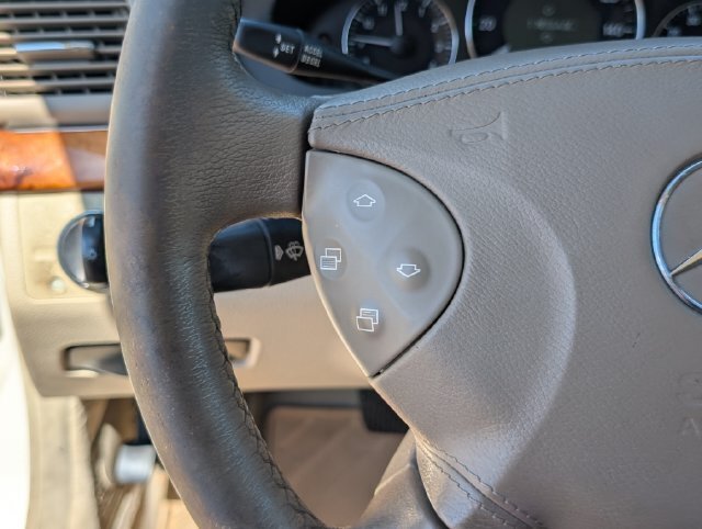 Used 2005 Mercedes-Benz E 500 4MATIC Sedan image 24