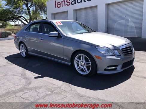 Used 2013 Mercedes-Benz E 350 Sedan image 2