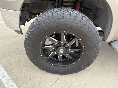 Used 2005 Ford F350 Lariat AWD/4WD image 10
