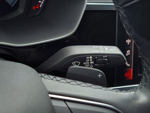 Used 2024 Audi Q3 2.0T Premium image 23