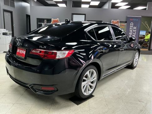 Used 2016 Acura ILX FWD image 3