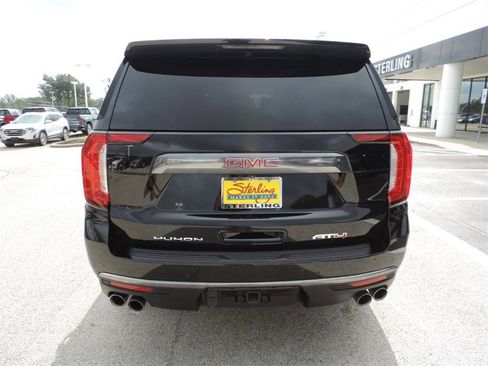 Certified 2023 GMC Yukon XL AT4 image 6