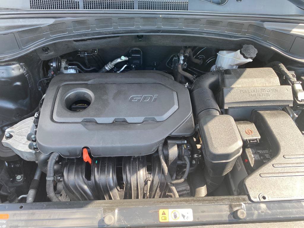 Used 2017 Hyundai Santa Fe Sport w/ 2.4L Tech Package 04 FWD image 24
