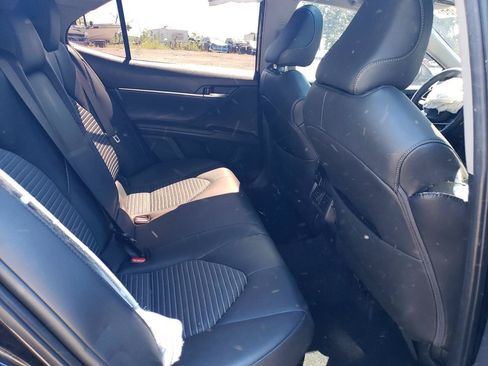 Used 2023 Toyota Camry SE w/ Audio Upgrade Package FWD image 7