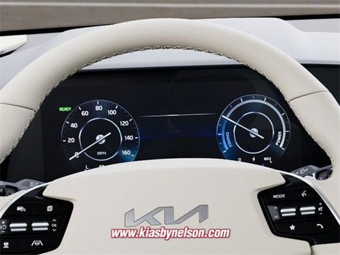 New 2025 Kia Niro Wave w/ Wave Preserve Package image 21