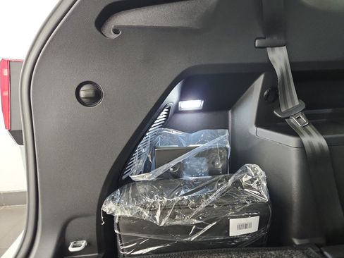 New 2026 Volkswagen Atlas SEL AWD/4WD image 40