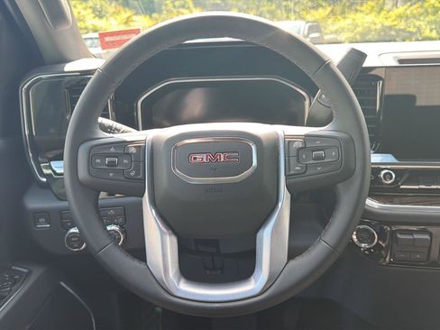 New 2026 GMC Sierra 2500 SLE w/ SLE Value Package; AWD/4WD image 16