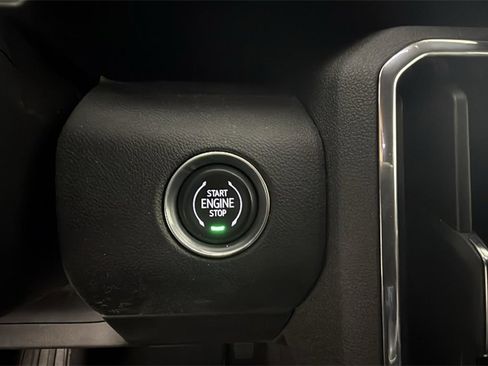 Certified 2025 GMC Acadia Elevation image 21