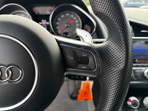Used 2015 Audi R8 V8 image 12