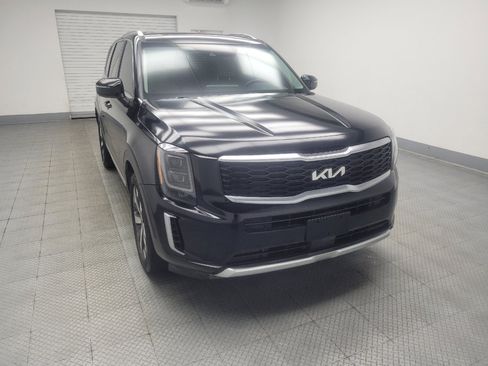 Used 2021 Kia Telluride EX w/ EX Premium Package FWD image 13