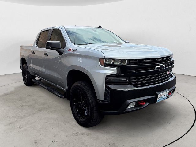 Used 2020 Chevrolet Silverado 1500 LT Trail Boss AWD/4WD image 3