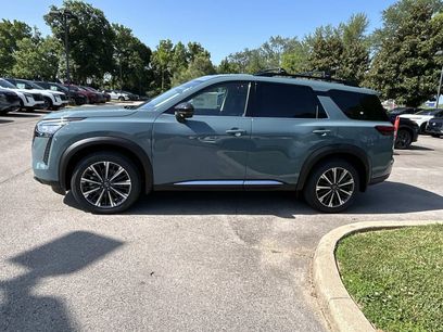 New 2026 Nissan Pathfinder Platinum