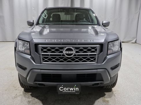 Used 2024 Nissan Frontier SV AWD/4WD image 7