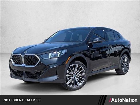 New 2026 BMW X2 xDrive28i AWD/4WD image 1