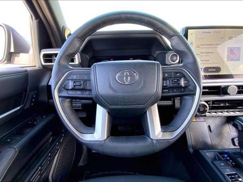 Certified 2025 Toyota 4Runner Limited image 5