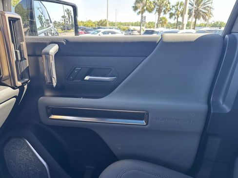 Used 2025 GMC Hummer EV 3X AWD/4WD image 22