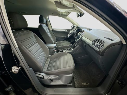 Used 2024 Volkswagen Tiguan S AWD/4WD image 31