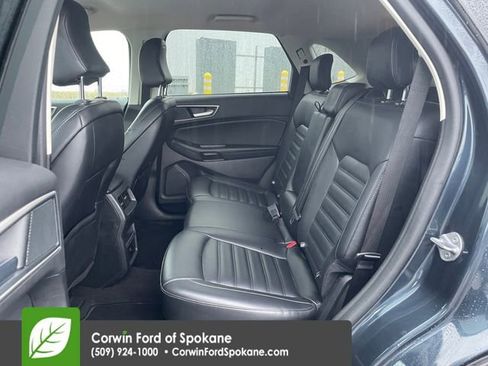 Used 2024 Ford Edge SEL image 12