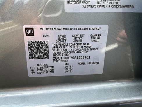 Used 2025 Chevrolet Silverado 2500 LT w/ Convenience Package image 33