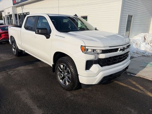 Used 2025 Chevrolet Silverado 1500 RST image 1