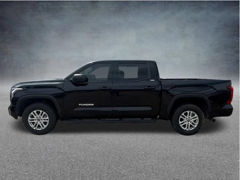 Used 2024 Toyota Tundra SR5 AWD/4WD image 6