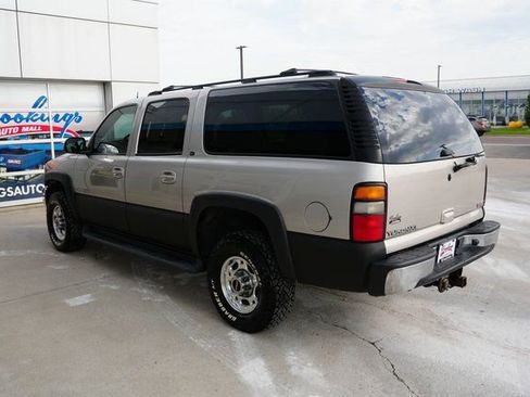 Used 2005 GMC Yukon XL 2500 SLT w/ SLT Preferred Equipment Group image 35