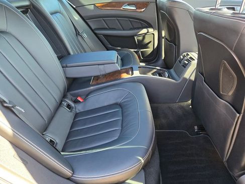 Used 2015 Mercedes-Benz CLS 550 4MATIC image 19