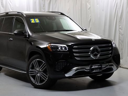 Certified 2025 Mercedes-Benz GLS 450 4MATIC image 2