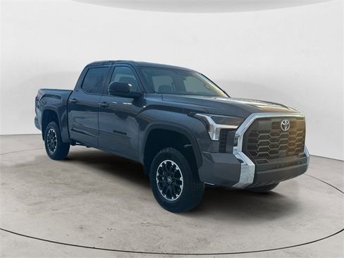 New 2026 Toyota Tundra SR5 image 7