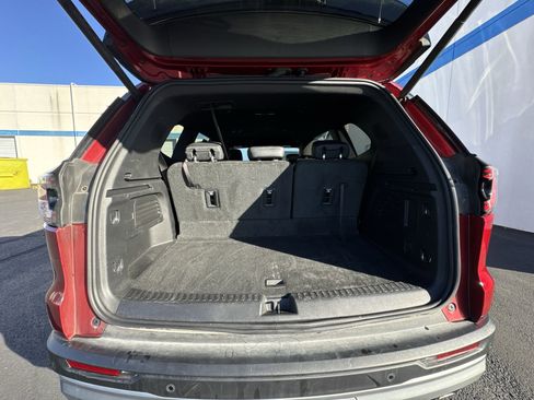 Used 2024 GMC Acadia Elevation w/ Luxury Package image 25