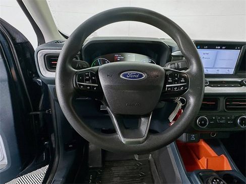 Used 2023 Ford Maverick XLT image 11