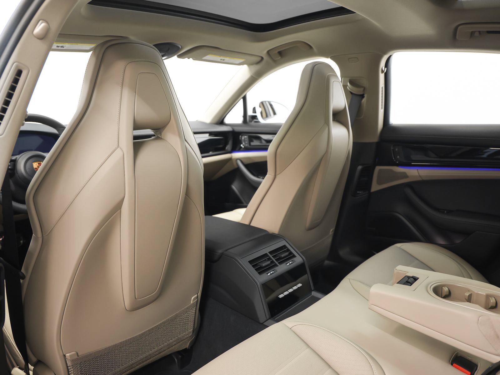 Certified 2026 Porsche Panamera 4 AWD/4WD image 45
