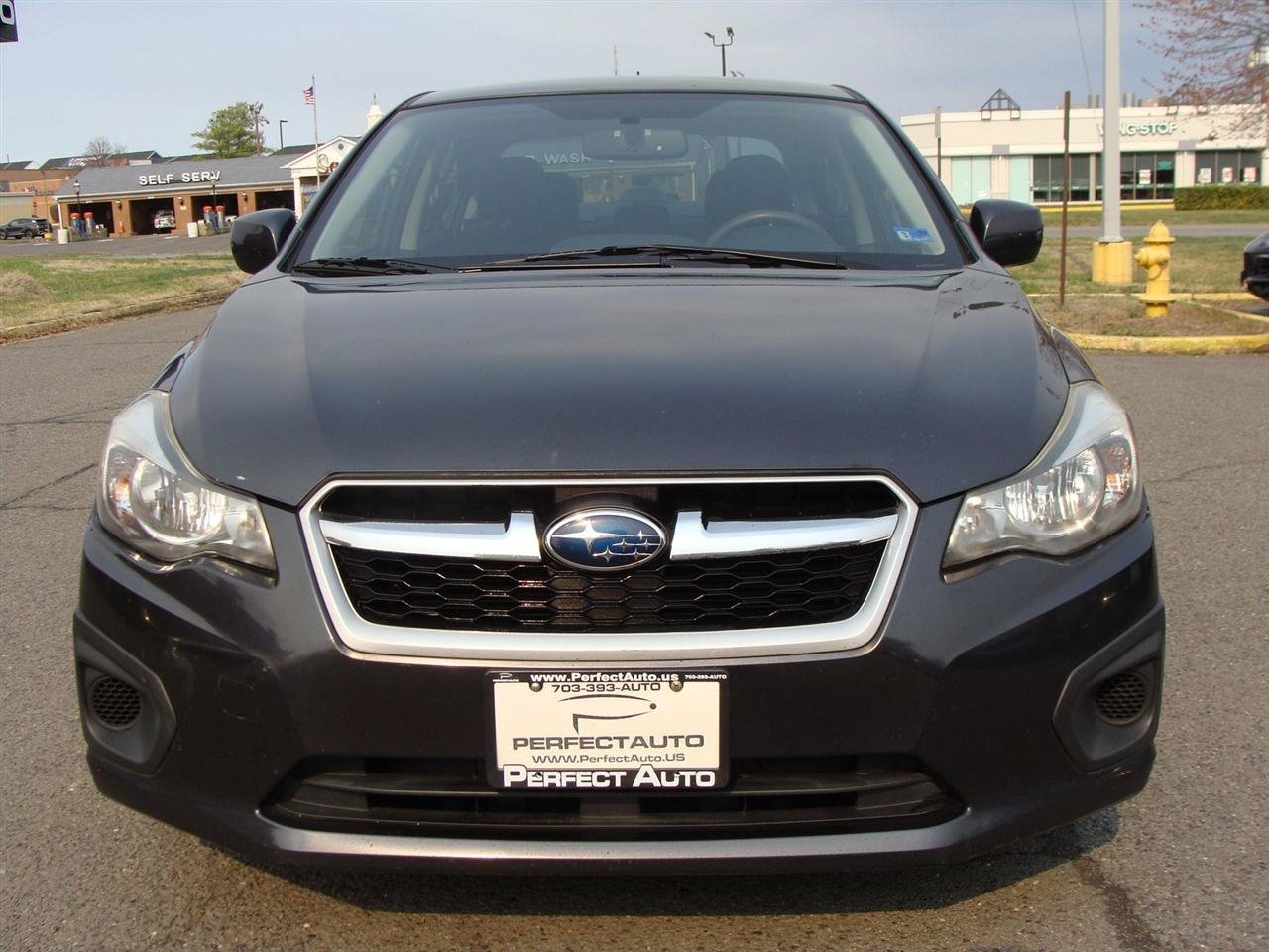 Used 2013 Subaru Impreza 2.0i Premium w/ Popular Pkg 2 AWD/4WD image 2