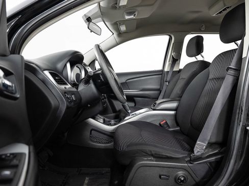 Used 2016 Dodge Journey SXT w/ Comfort/Convenience Group image 14