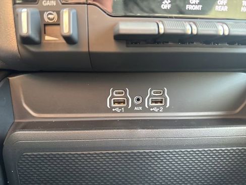 New 2026 RAM 1500 4x4 Crew Cab image 22