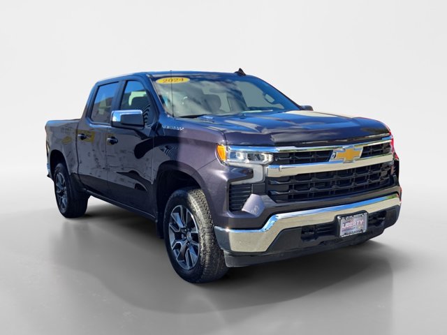 Used 2024 Chevrolet Silverado 1500 LT AWD/4WD image 17