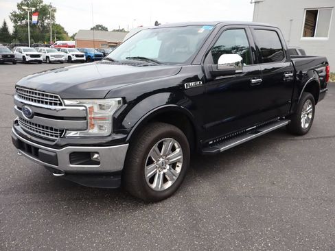 Used 2019 Ford F150 Lariat w/ Equipment Group 502A Luxury AWD/4WD image 2