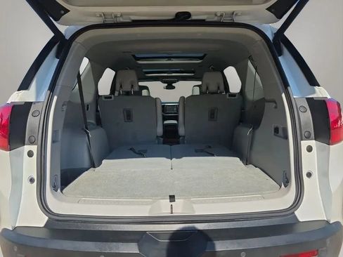 Used 2017 GMC Acadia SLT FWD image 52