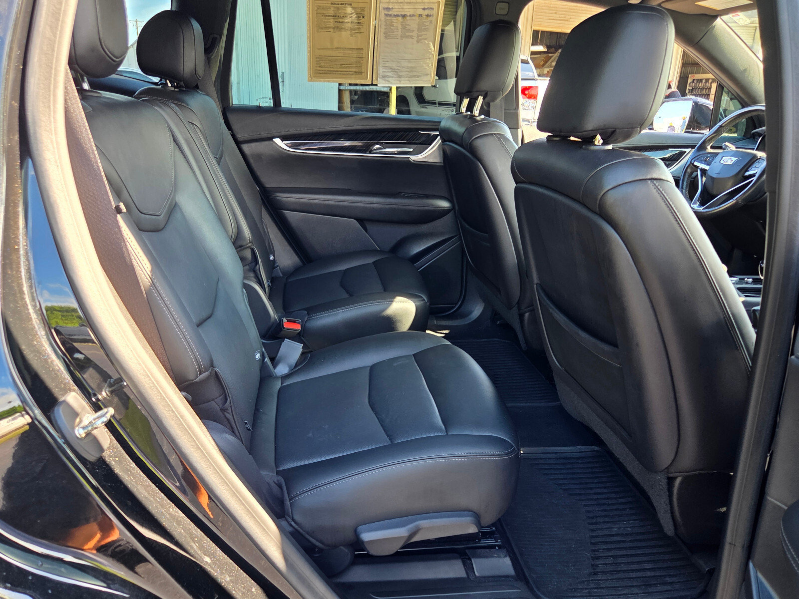 Used 2021 Cadillac XT6 Premium Luxury FWD image 17