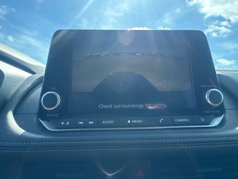 Certified 2024 Nissan Rogue S AWD/4WD image 42