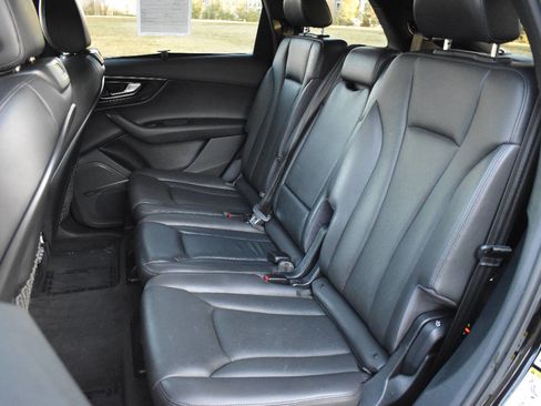 Used 2017 Audi Q7 3.0T Premium Plus w/ Premium Plus Package image 14