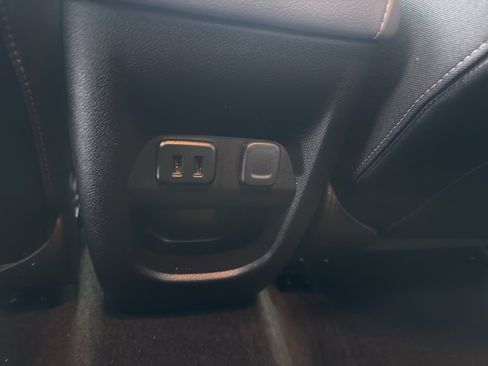 Used 2018 Chevrolet Colorado Z71 image 29