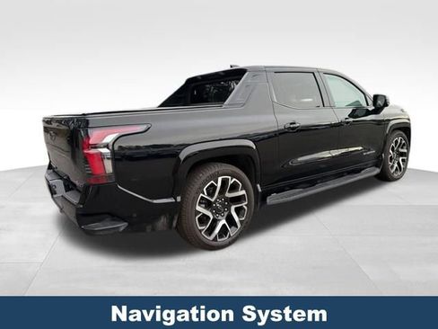 Used 2024 Chevrolet Silverado EV RST image 6